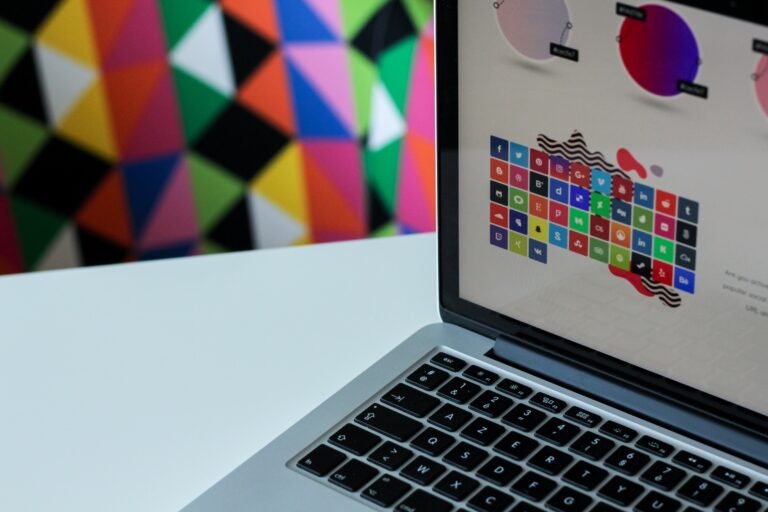 career switch to graphic design